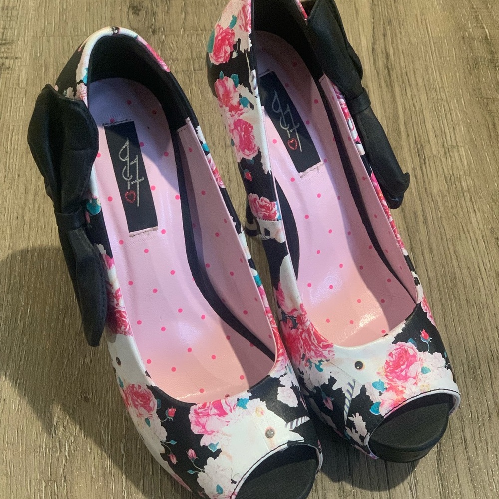 Iron Fist Bunny 🐰 Unicorn 🦄 Pumps